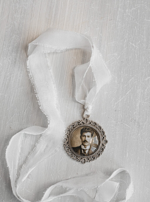 Medalion do bukietu ślubnego medalik zawieszka do bukietu zdjęcie portret na pamiątkę wisiorek, Medalion do bukietu ślubnego ze zdjęciem
